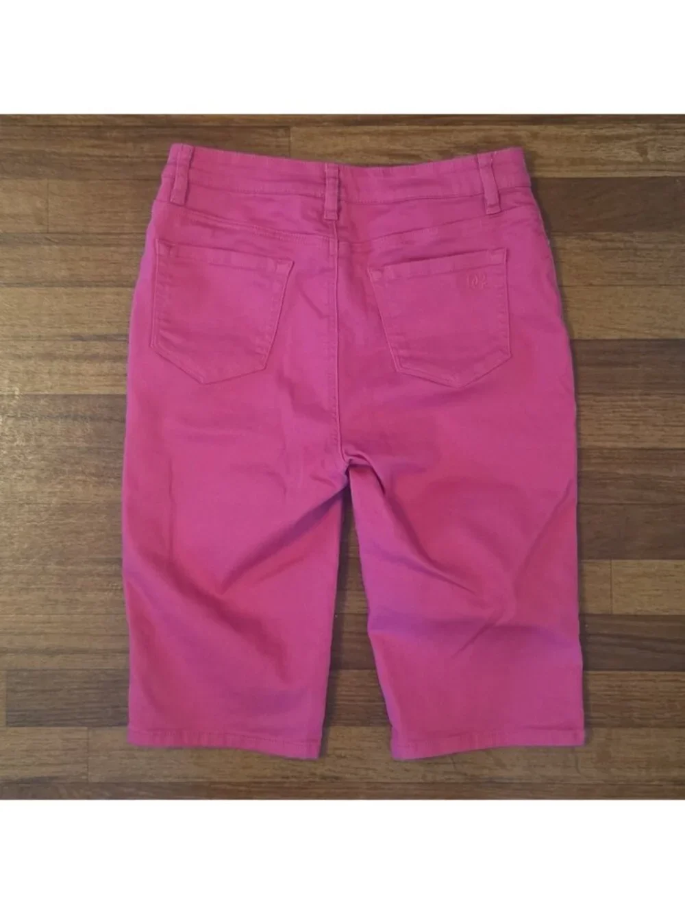 Classic Stretch Bermuda Shorts NEW Diane Gilman DG2 Size M